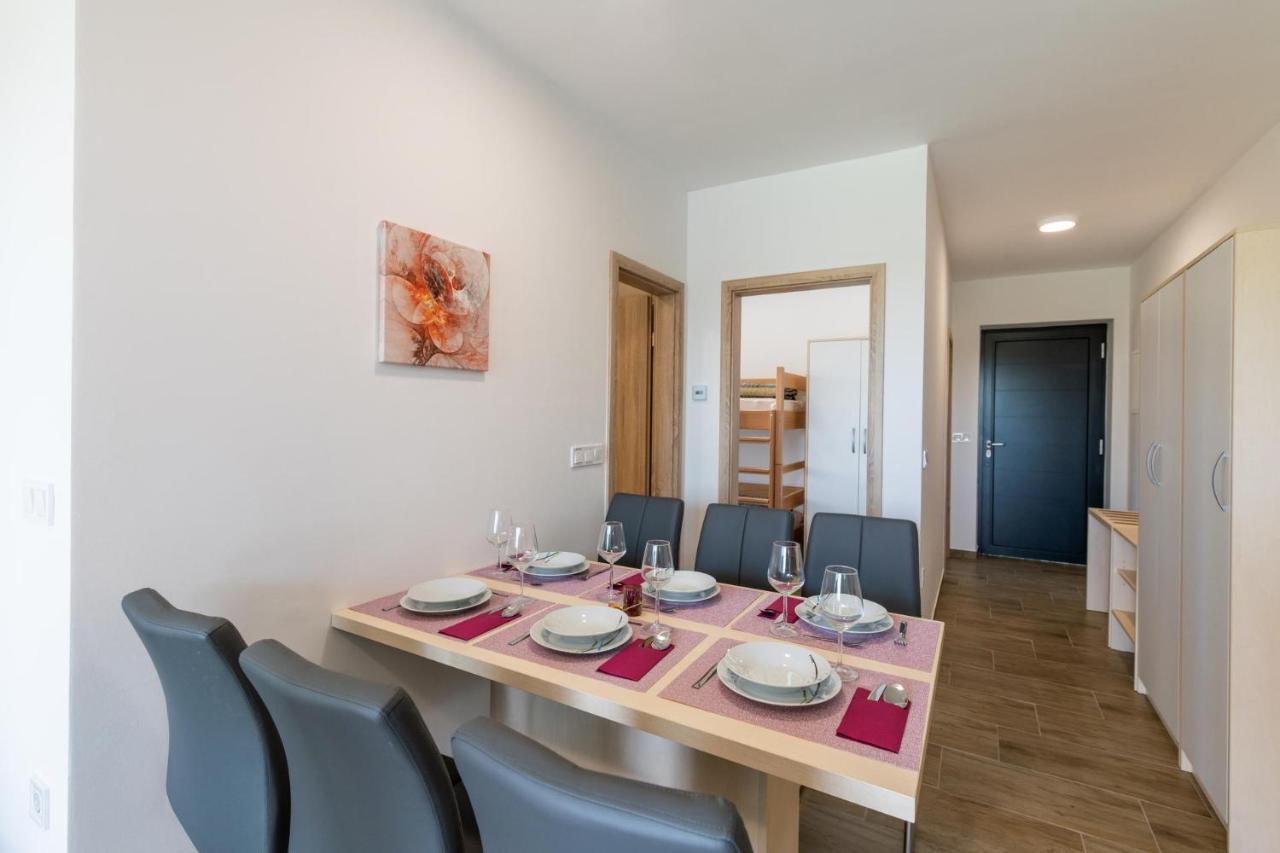 Apartmaji Banonia Veržej Exteriör bild