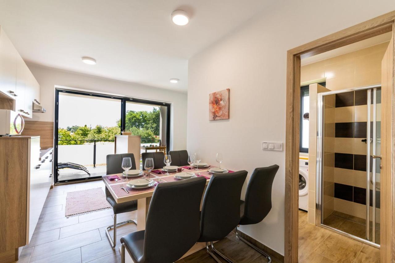 Apartmaji Banonia Veržej Exteriör bild