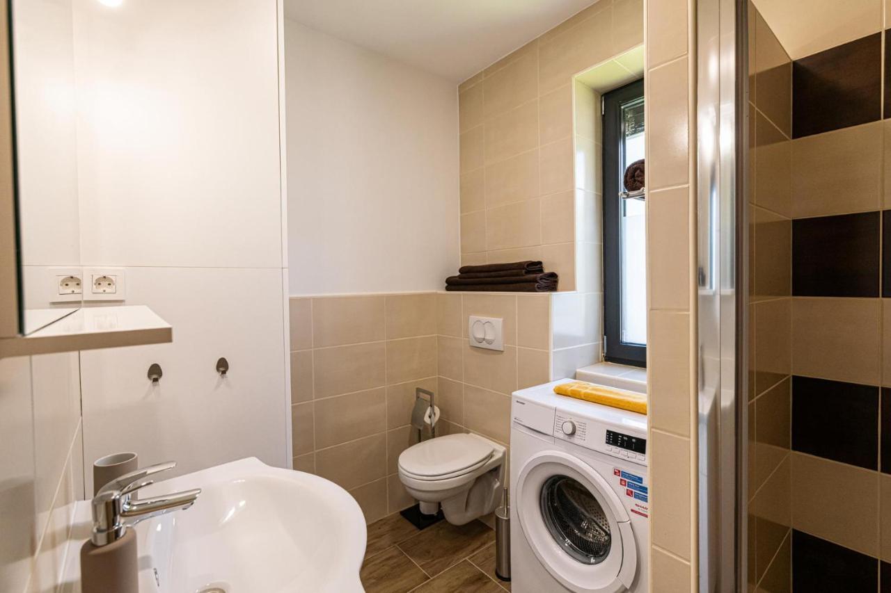 Apartmaji Banonia Veržej Exteriör bild