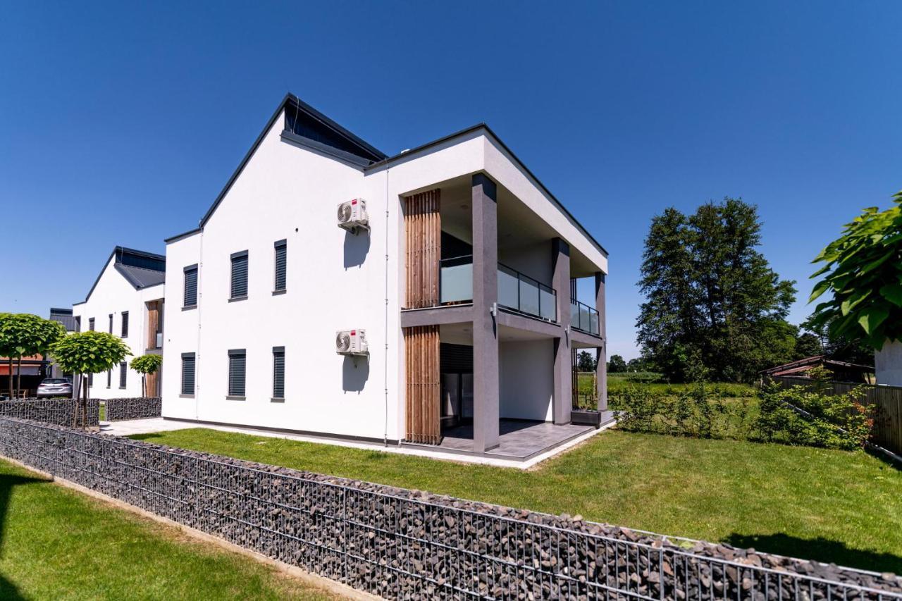 Apartmaji Banonia Veržej Exteriör bild